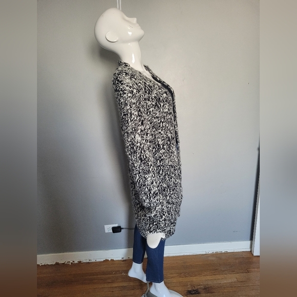 Brunette the Label Emily Oversized Cardigan, GUC, Size M/L - Picture 5 of 6